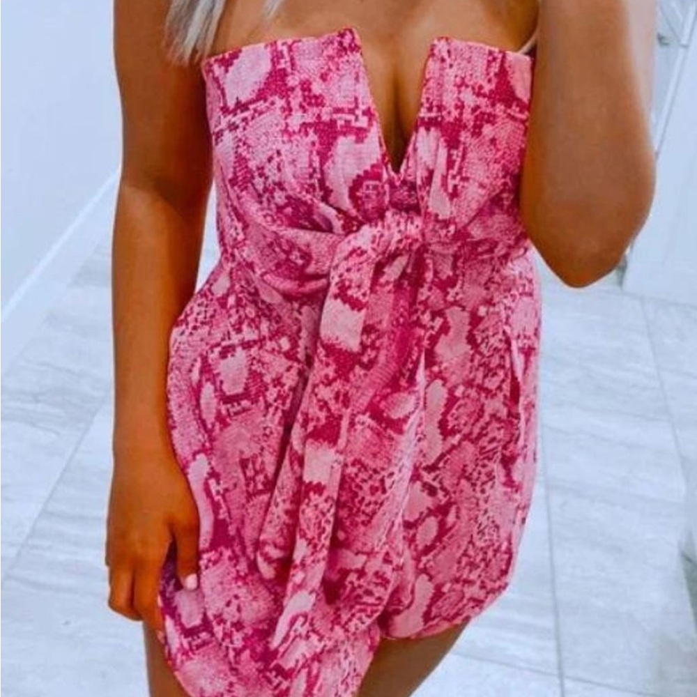 BuddyLove Pink Boutique Jumbie Snakeskin Print V Wire Tie Front Strapless Romper